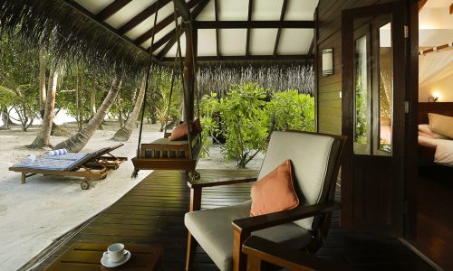 Beach-Villa-Deck