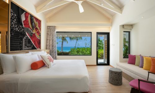OBLU-XPERIENCE-AILAFUSHI-BEACH-VILLA-BEDROOM-WITH-VIEW-2-2