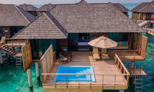 horizon-water-villa-with-pool-exterior