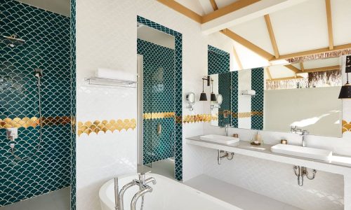 iruveli_beach_suite_with_pool
