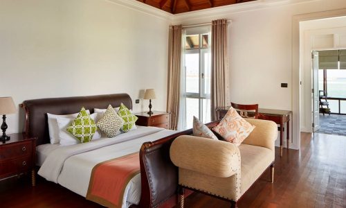 sunsiyam_ov_presidental_water_villa-bedroom